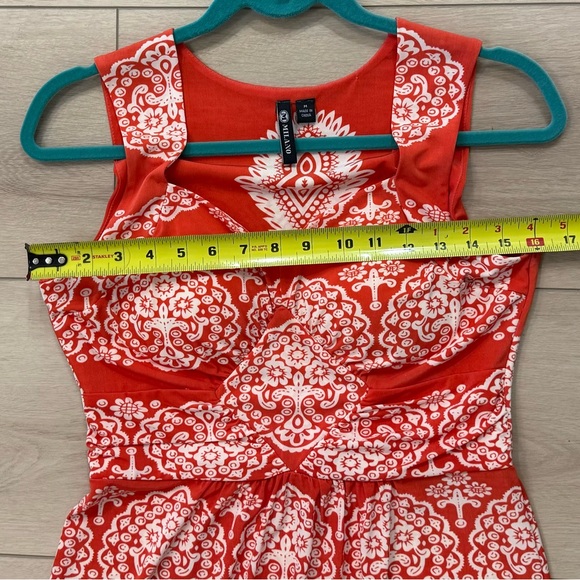 Milano Red-ish Orange and White Maxi Dress Size M - Picture 6 of 8